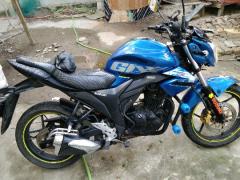 Suzuki Gixxer Dual Disc Dual Tone